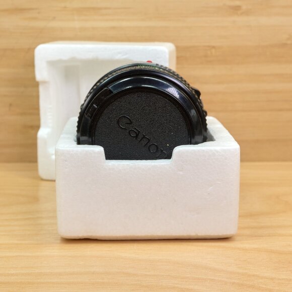 Vintage Canon FD 50mm f/1.8 Lens / Manual Focus / Made in Japan - Picture 3 of 7